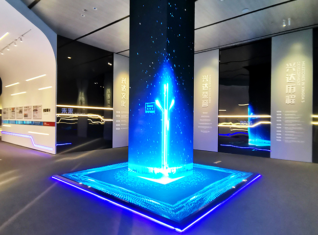 襄阳戴南镇兴达卷帘厂展览馆