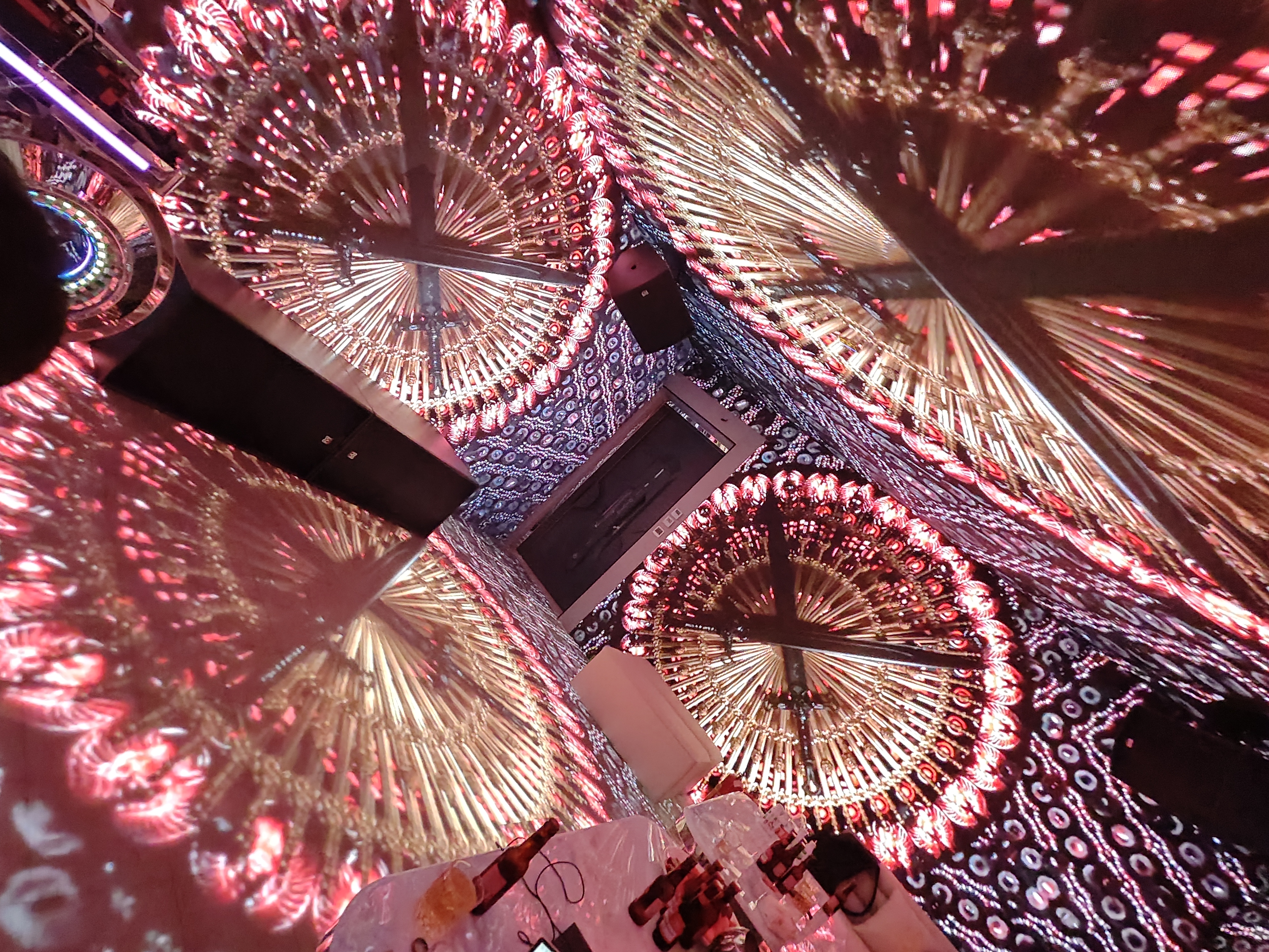 白银星空PARTY-6D沉浸式KTV