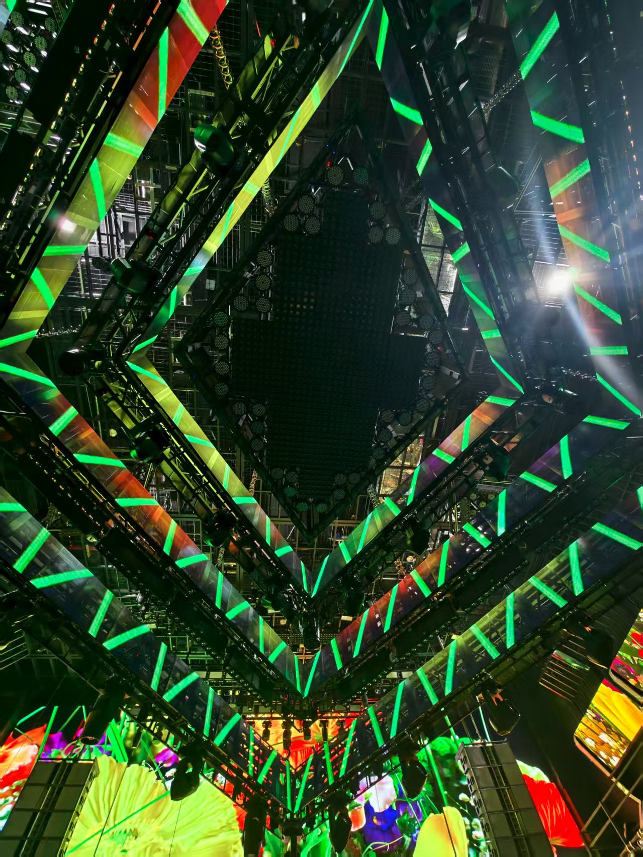 拉萨市南海区 FC LIVESHOW 酒吧