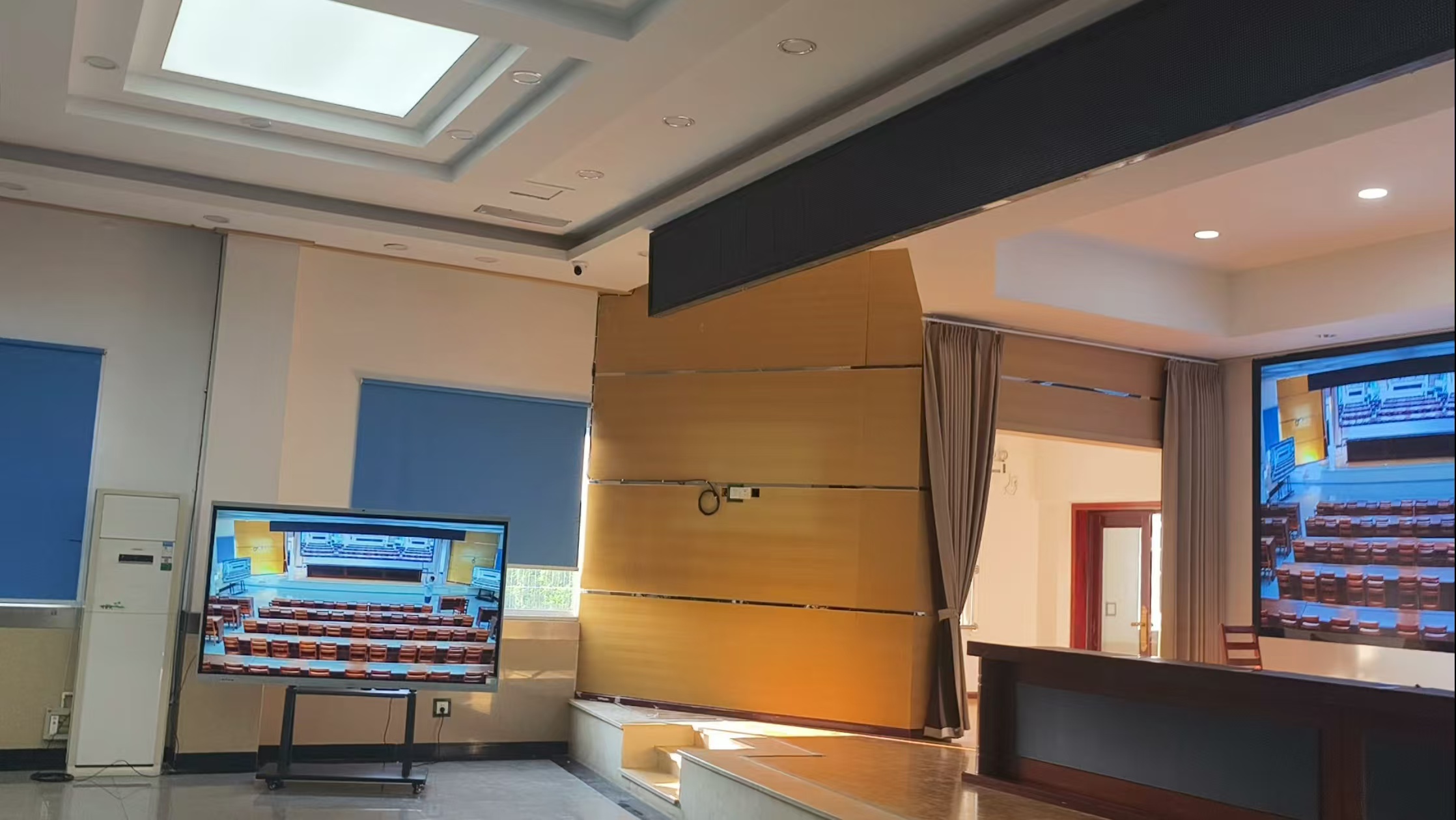 眉山某学；；；；；嵋槭