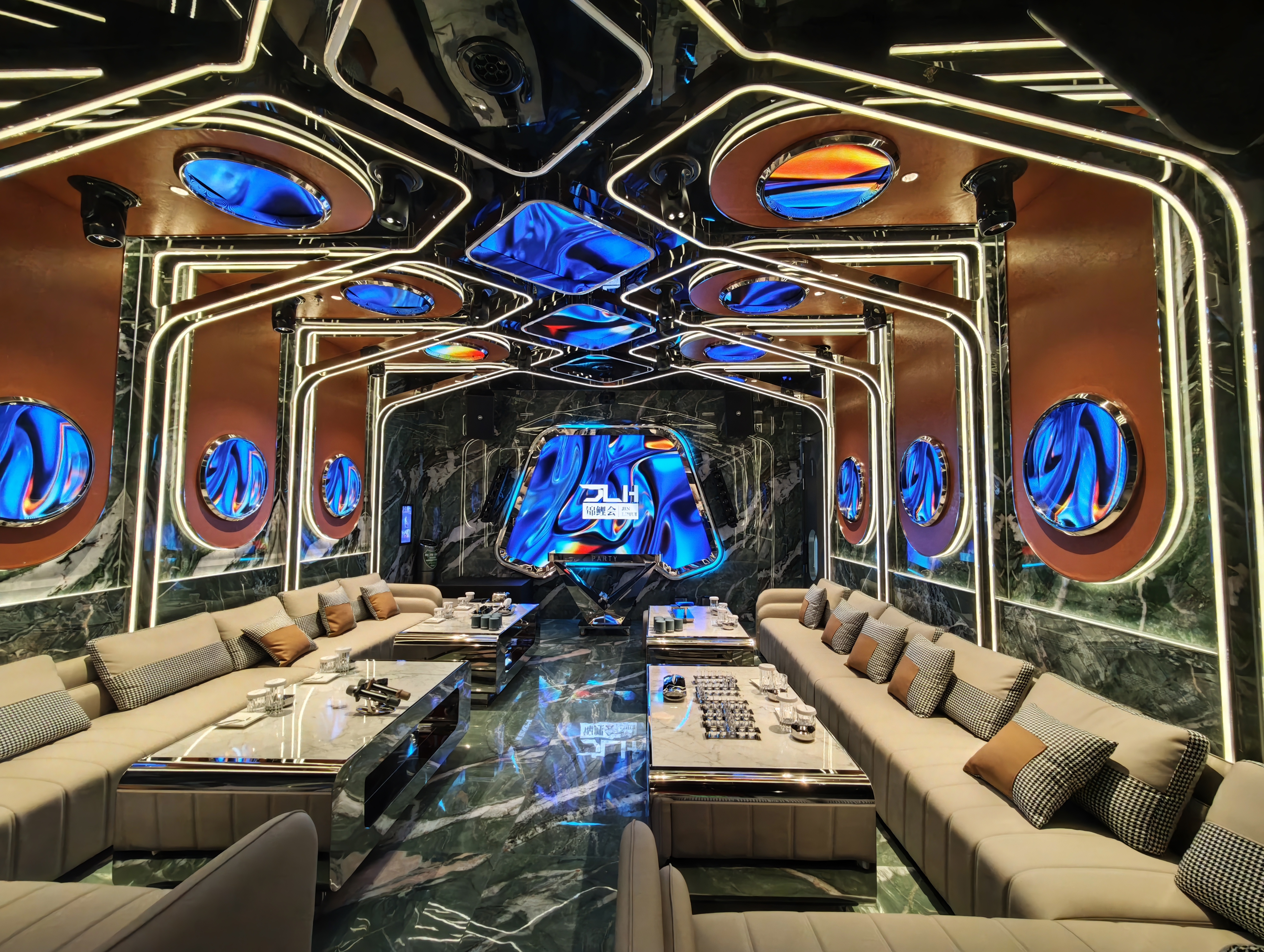 安徽省常德市伟星·银湖星悦广场新概想PARTY-K